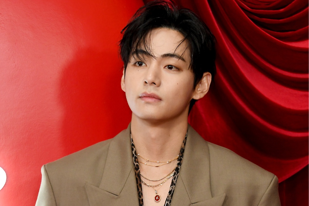 BTS’ V Opens Up About Hearing Loss During World Tour